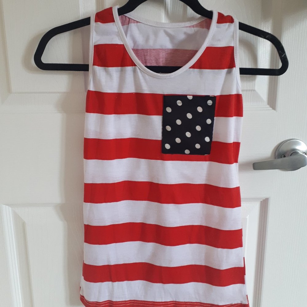 NWOT. Red and white striped tank with bow back detail - Picture 1 of 4
